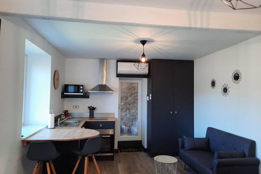 Studio Avec Vue Sur La Vezere Uzerche Εξωτερικό φωτογραφία